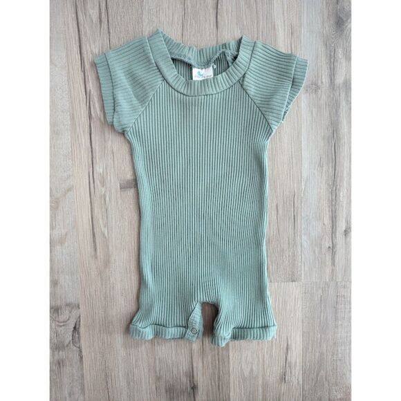 6Mo Little One Shop Ribbed Shortie in Green (K5) - Picture 1 of 4